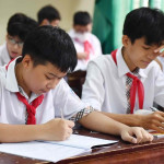 Giáo viên mong dạy thêm tại nhà được hợp pháp